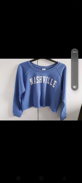 Ciepła bluza crop top błękitna Nashville sinsay oversize