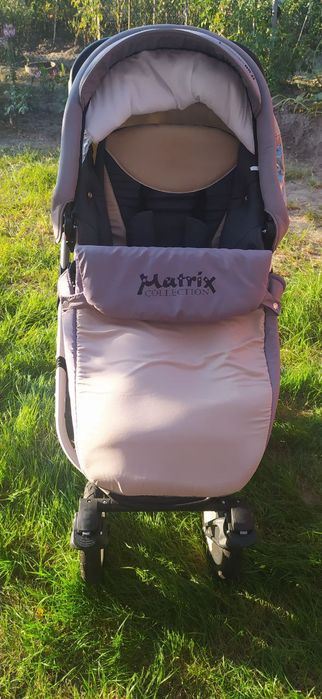 Продаю дитячу коляску в гарному стані