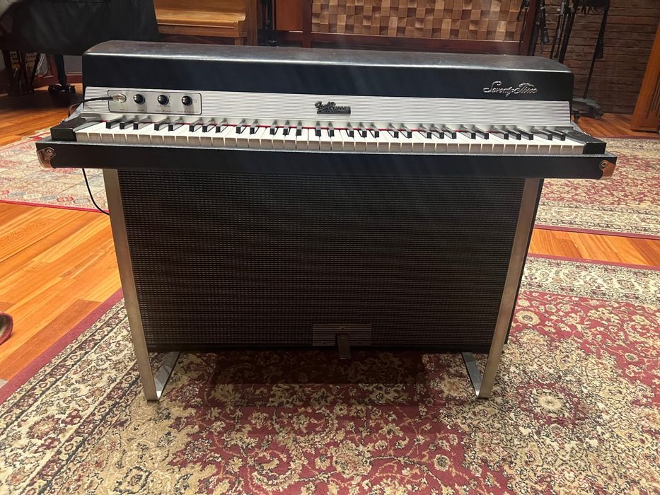 Pianino Fender Rhodes Suitcase 73 stan kolekcjonerski lata 70te