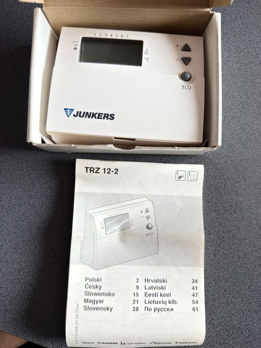 Regulator pokojowy TRZ12-2 termostat junkers