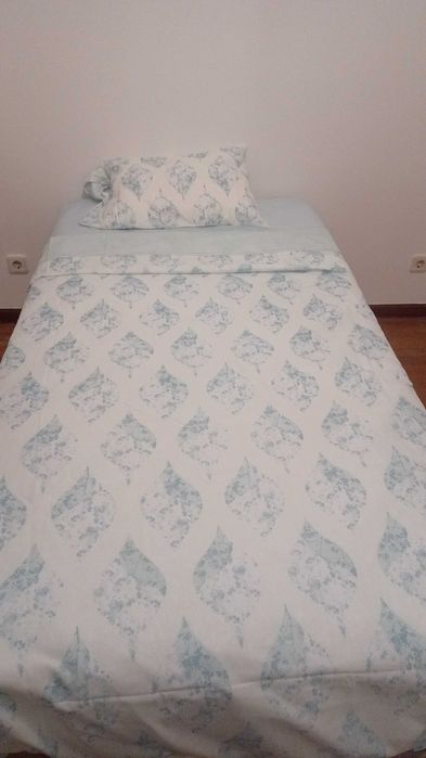 Quarto para aluguer no entrocamento