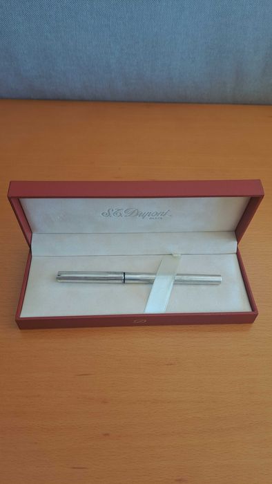 Caneta esferográfica S.T. Dupont em prata e ouro vintage