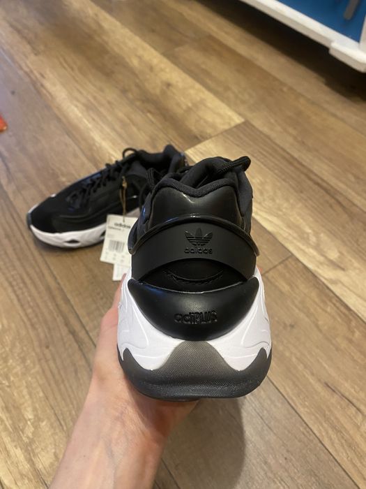 Кросівки кроссовки черевики Adidas 38