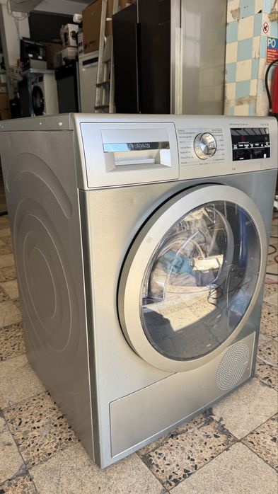 Máquina de Secar Bosch Serie 6 WTG8729XEE | 9 Kg | Bomba de Calor