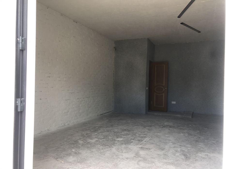 Продам магазини, бутіки, комерційні приміщення