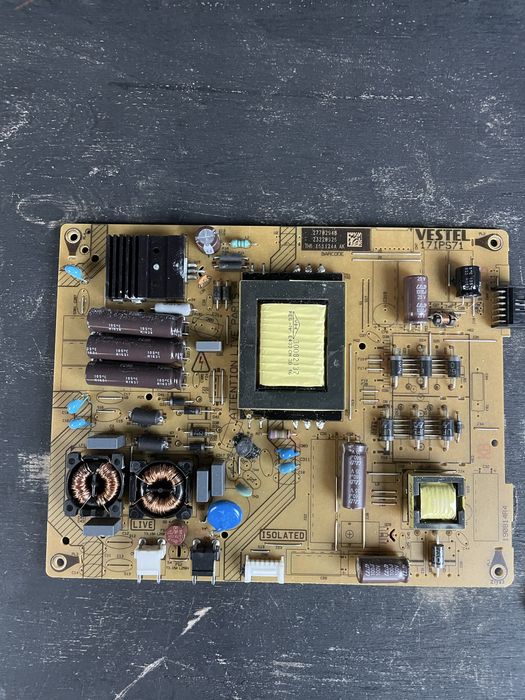 плати і деякі запчастини Panasonic tx-39dw334(Vestel17ips71,17mb110)