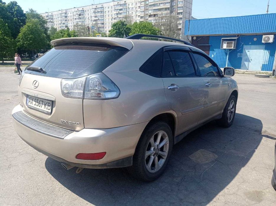 Продам Lexus RX 350. Возможен обмен на недвижимость или авто.