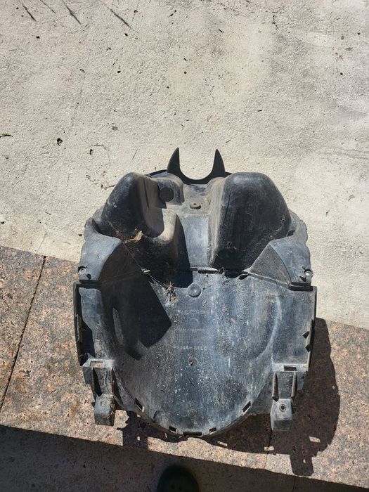 Пластик Suzuki sepia zz