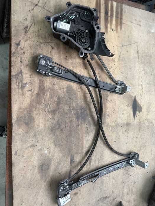 Elevador de Vidro Frente Esquerdo SEAT Ibiza 6J (3 Portas) - Completo com Motor