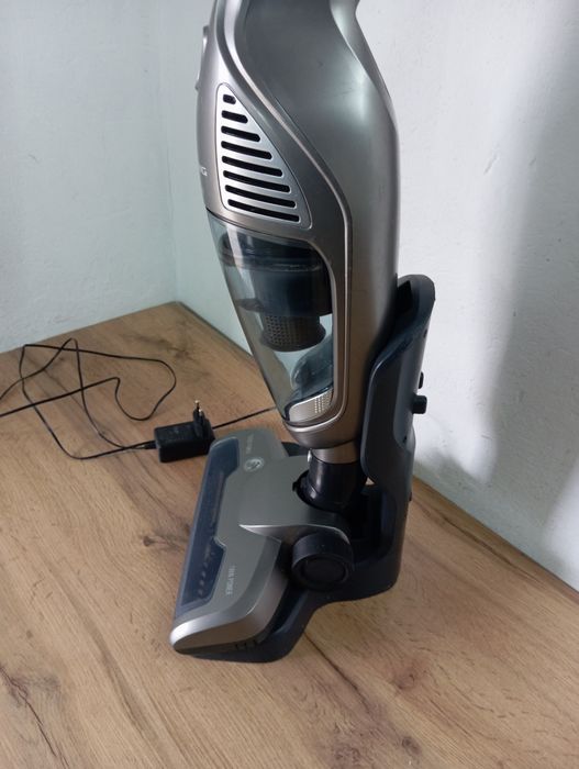 Пилосос акумуляторний 2 в 1 GRUNDIG 21,6V (пилососи)