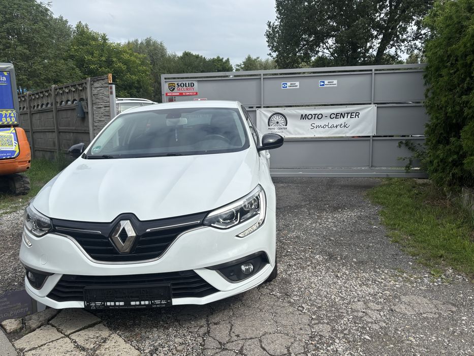 Renault Megane 2018 benzyna hak kamera