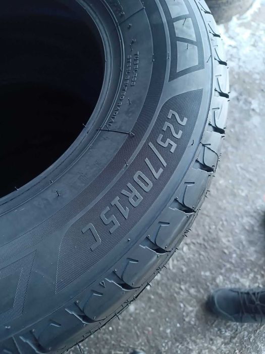 Lassa 225/70 R15C 116/114S Transway 3