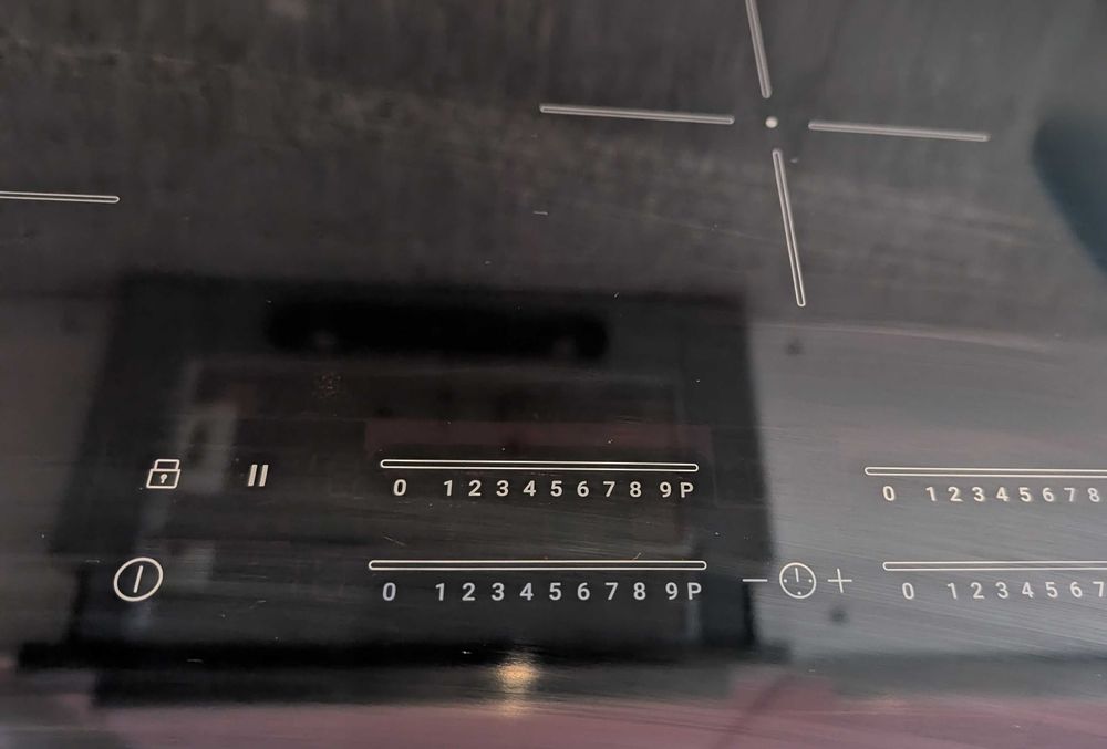 Placa indução Zanussi como nova embalada