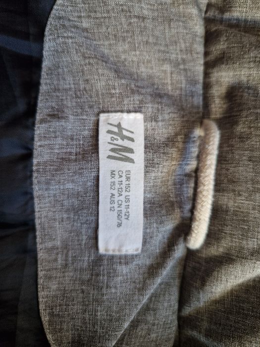 Ciepły bezrękawnik H&M, r.152