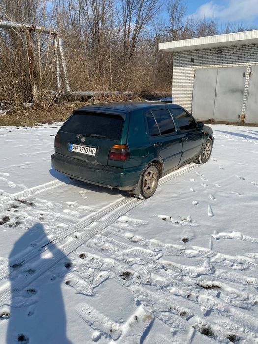 Продам Гольф 1.8 1996.