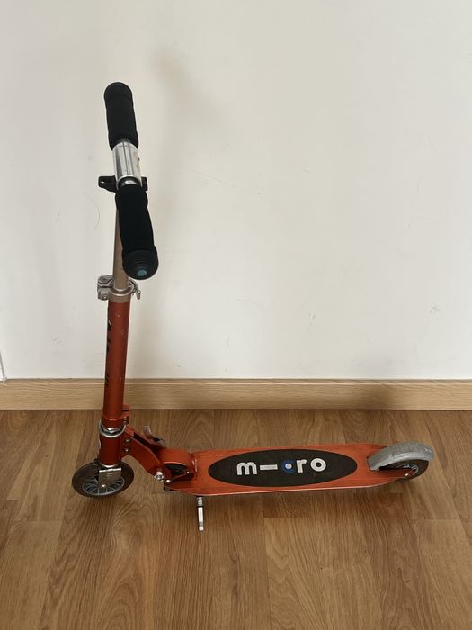 Micro Scoter Sprite Classic: Red