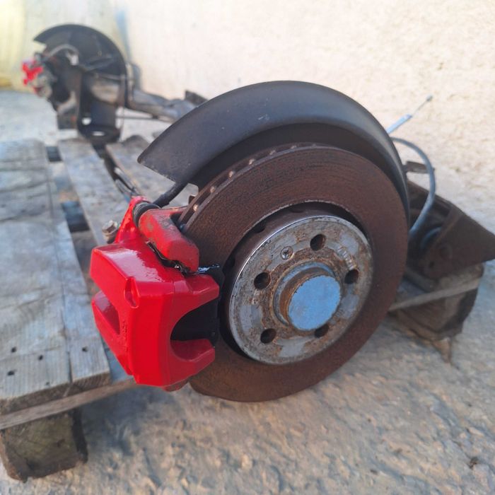 Eixo Traseiro + Travagem 256mm Ventilada - Seat Leon 1M/S3/Golf 4 R32