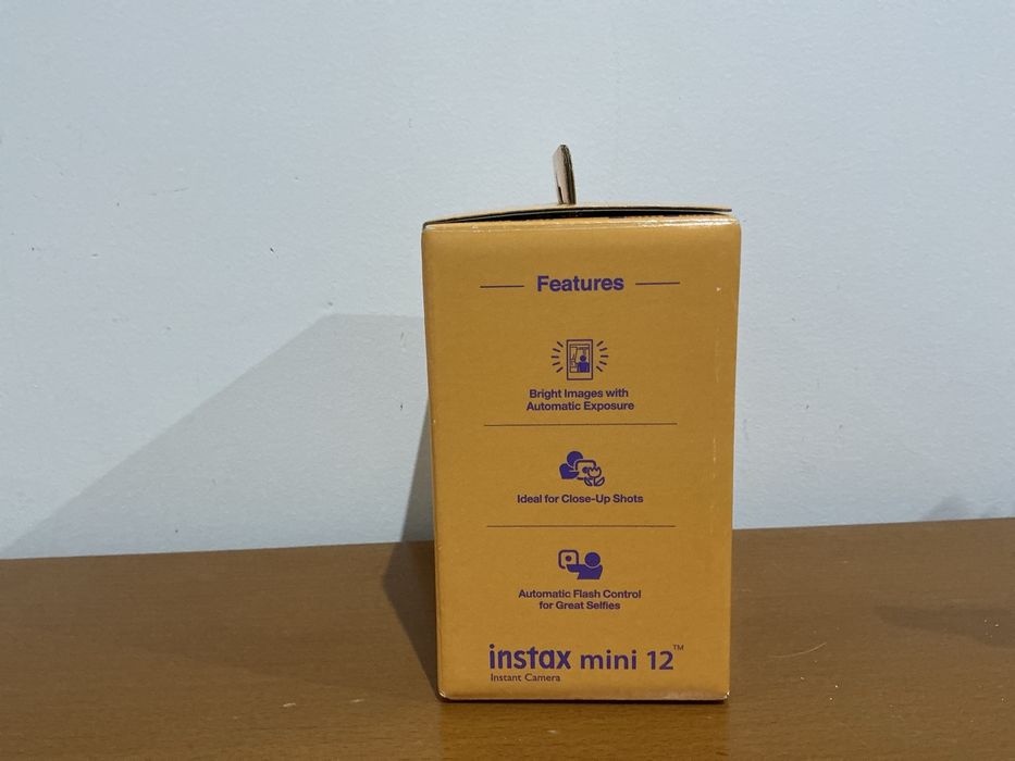 Fujifilm Intax mini 12  lilac-purple