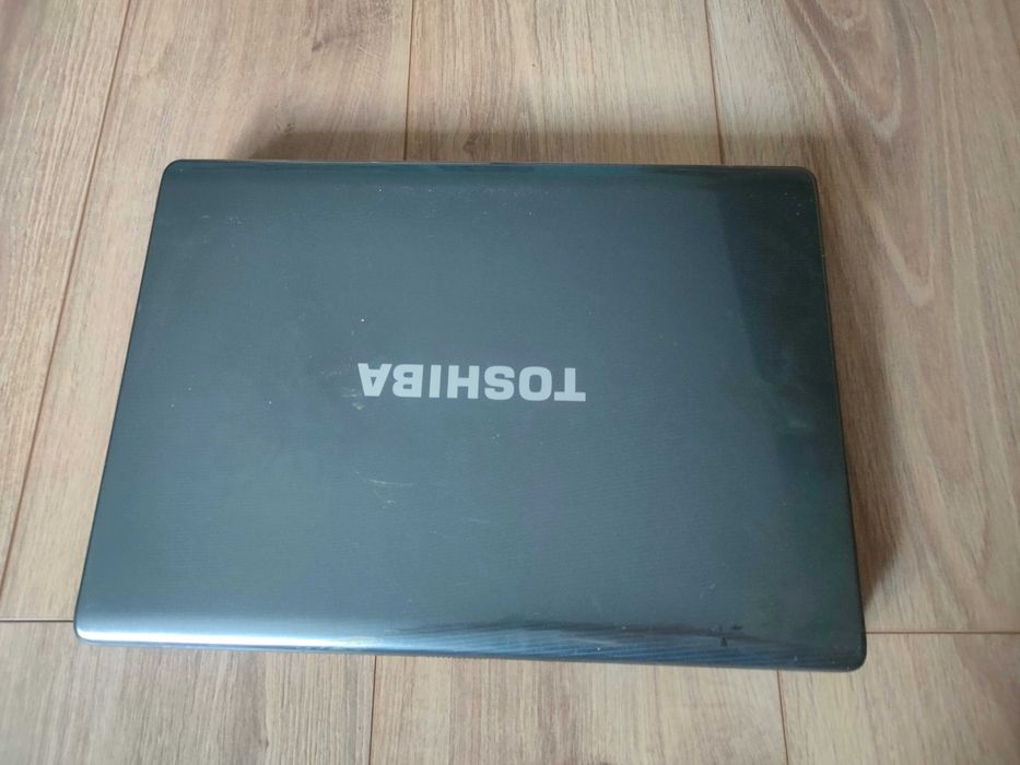 Laptop Toshiba satellite L300D-245