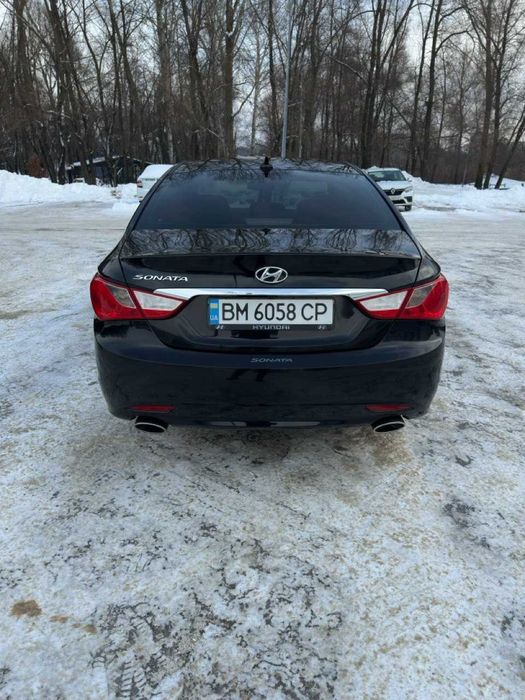 Продам Hyundai Sonata 2013