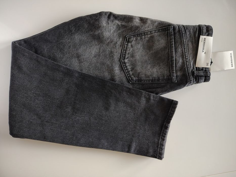 Spodnie jeansowe czarne,Bershka,r.S