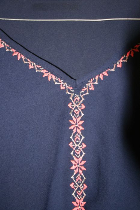 Blusa Azul Escura Boho