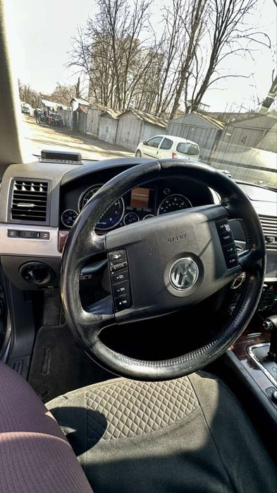 Таурег 3.2  газ/бенз 2004 р.