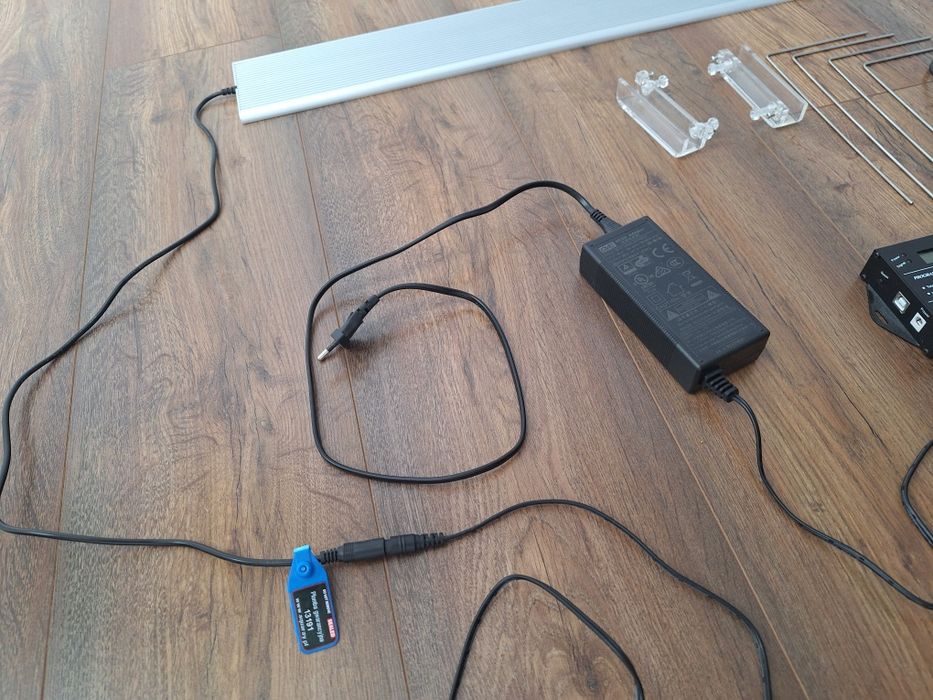 Lampa LED Aqua Ray 80cm + Sterownik TC420 + Mocowania Akrylowe/Metalowe