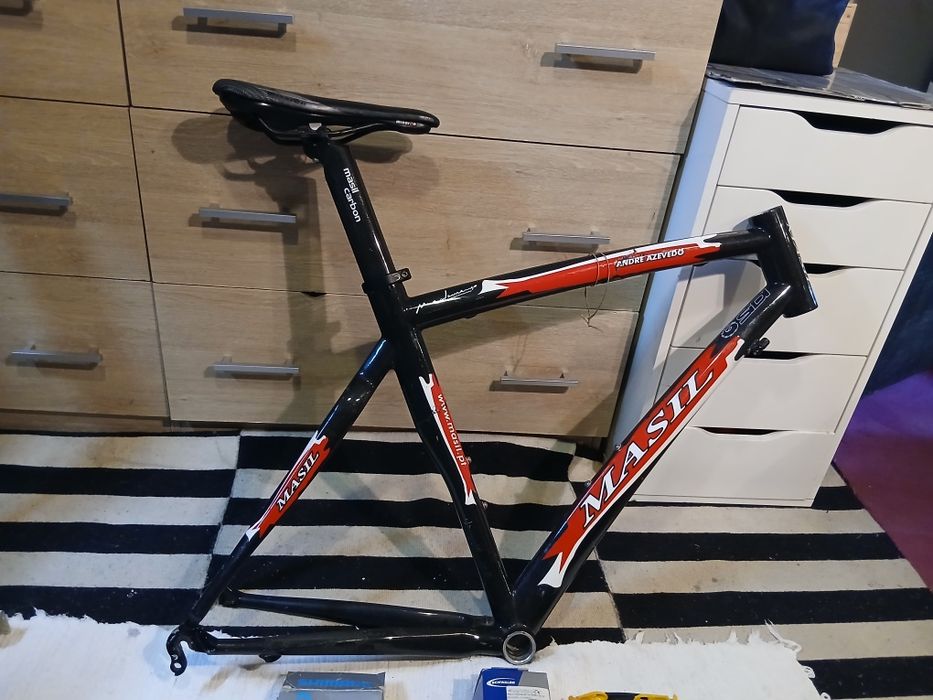 Quadro em carbon