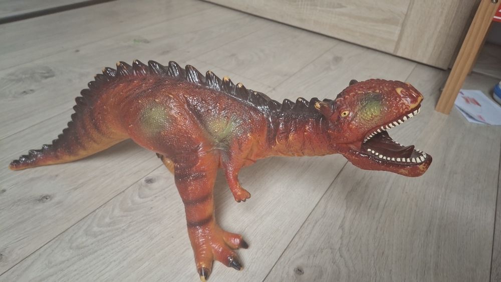 Dinozaur duży gumowy