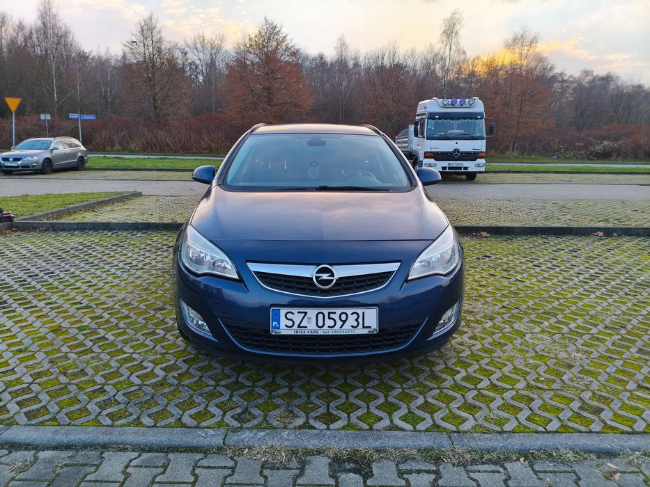 Opel Astra Opel astra J, 1.6, 2010 benzyna + lpg