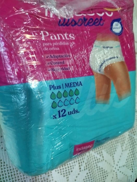 Cueca Fraldas Tena , embalagem selada