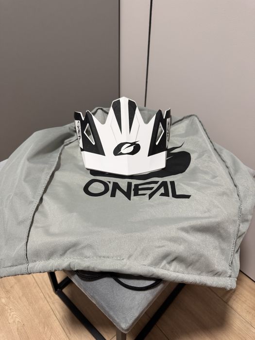 Продам кросовий шолом Oneal розміром L