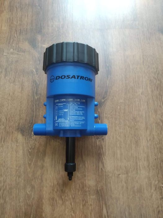 Sprzedam nowy dozownik Dosatron D128R-1 %