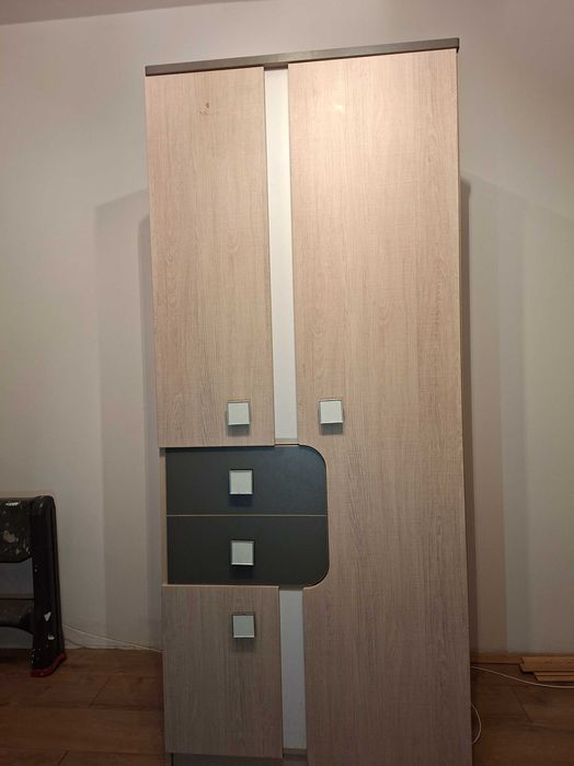 Zestaw mebli szafa biurko komoda szafka