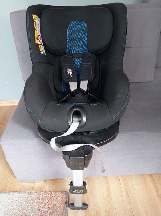 Fotelik Britax Romer Dualfix m i-size RWF