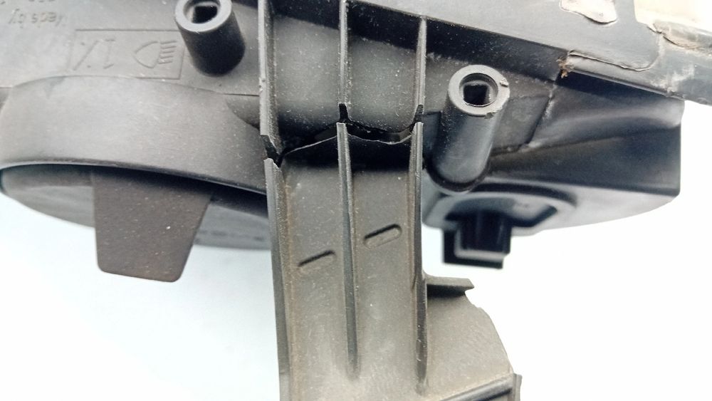 Ótica / farol direita OPEL Combo Furgão/Combi (X12)