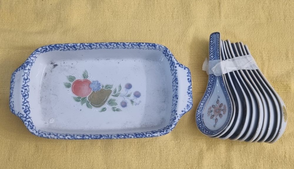 Peça em Louça Decoração