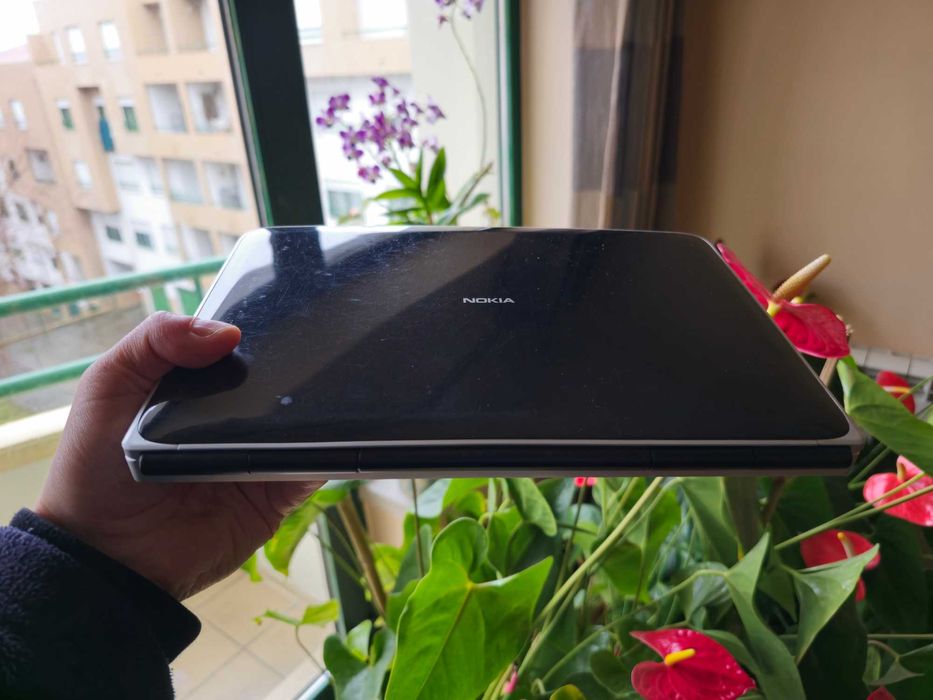 Nokia Booklet 3G usado