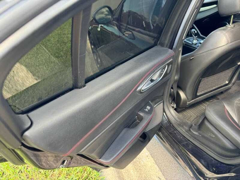 2018 Alfa Romeo Giulia Quadrifoglio