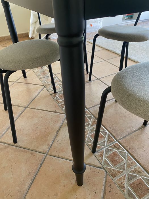 Mesa nova 100€ ikea