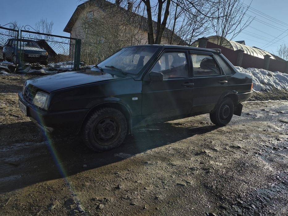 Ваз 21099 на повному ходу
