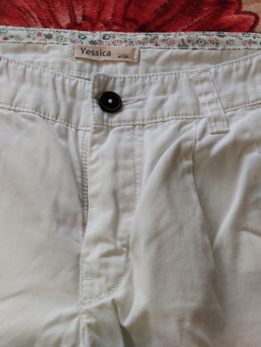 Білі літні штани