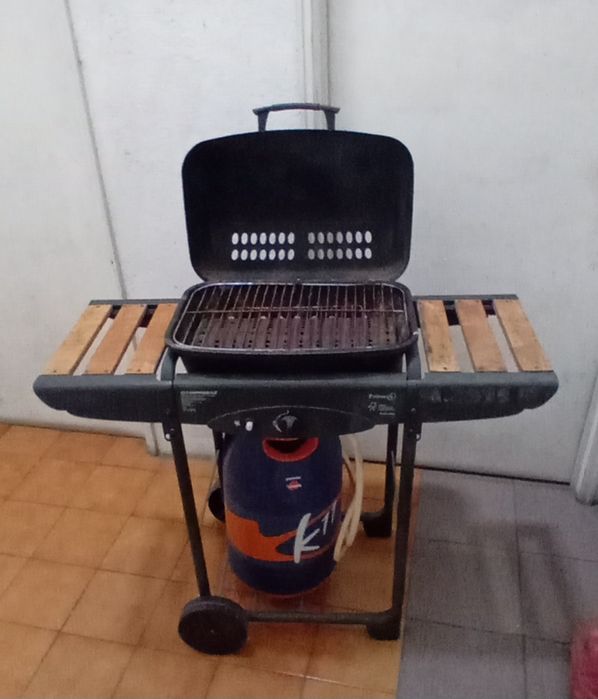 Grelhador à gás.