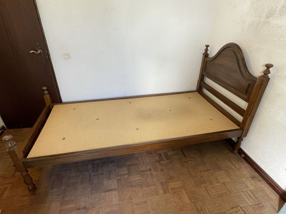 Cama de Solteiro com estrado 90x200cm