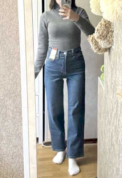 Жіночі джинси Levis Ribcage женские джинсы.