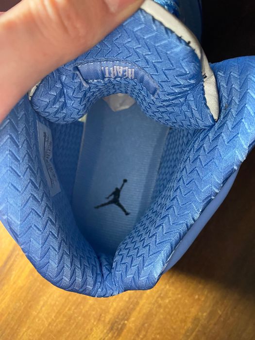 Nike Air Jordan 5 UNC University Blue