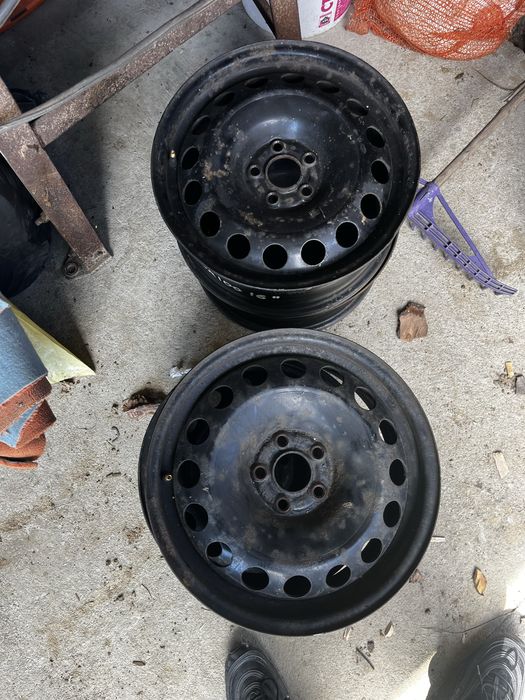 Felgi stalowe 5x100 r16 (golf 4, audi a3, seat leon)