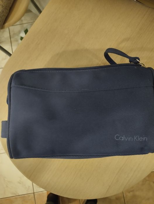 Kosmeczka Calvin Klein. Nowa