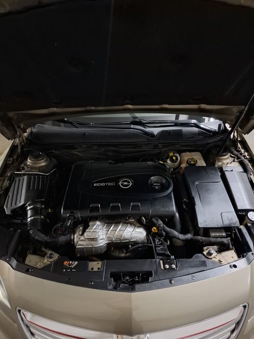 Opel Insignia sport tour 2.0 140cv eco Flex — photo 5